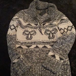 Small Aritzia will zip up sweater